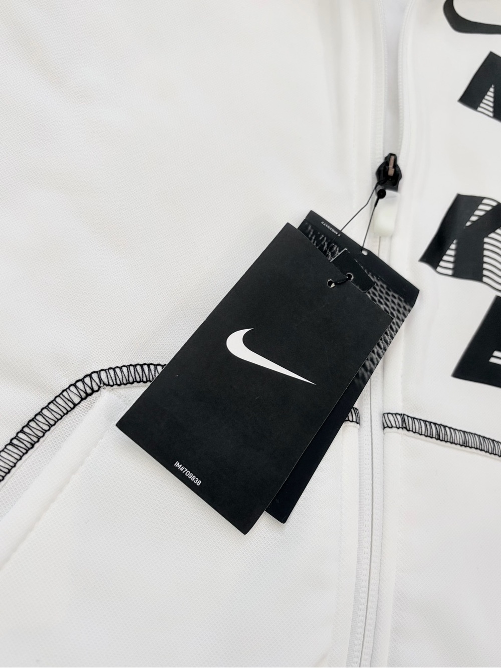 NWT Nike Boys Medium White Black Therma Full Zip Graphic Fleece Training Hoodie - Picture 10 of 15